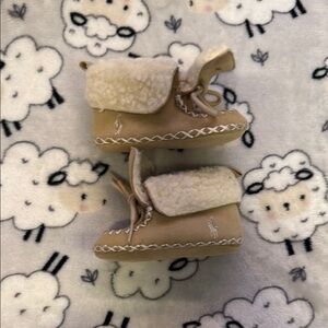 Ralph Lauren Tan and Cream Suede Boots